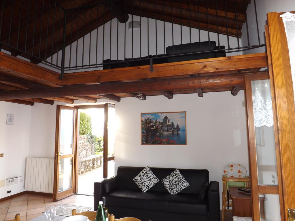 Exclusive Villa Crotto Lake View Varenna Room photo