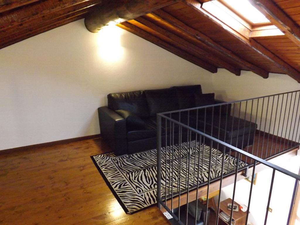 Exclusive Villa Crotto Lake View Varenna Room photo
