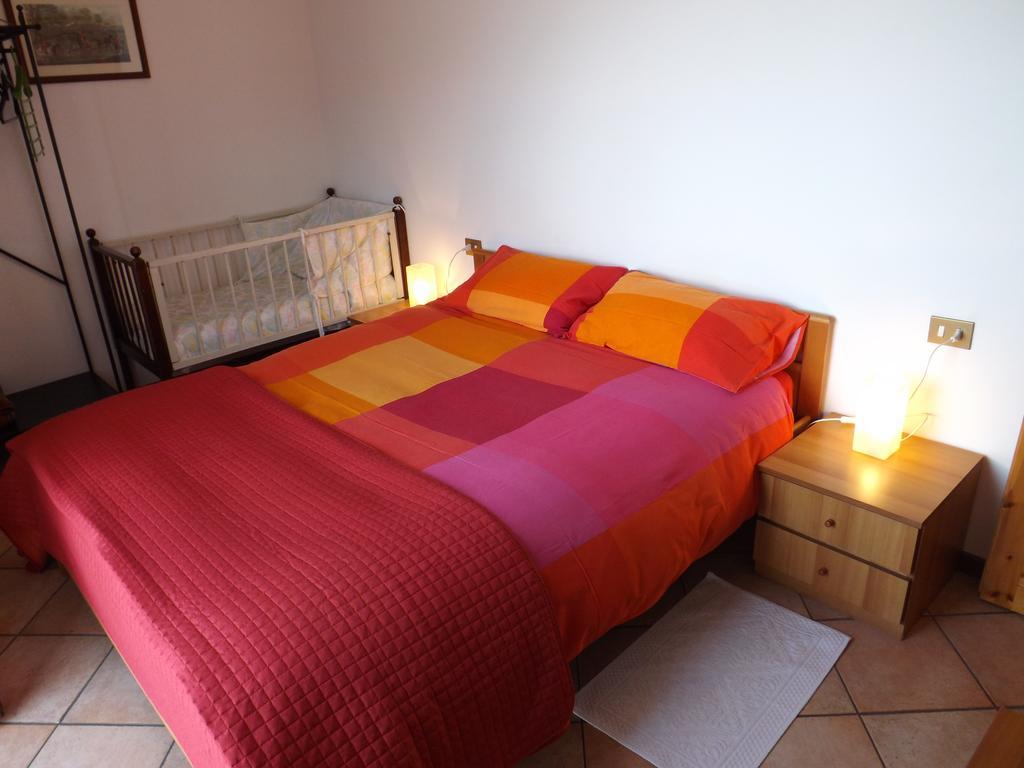 Exclusive Villa Crotto Lake View Varenna Room photo